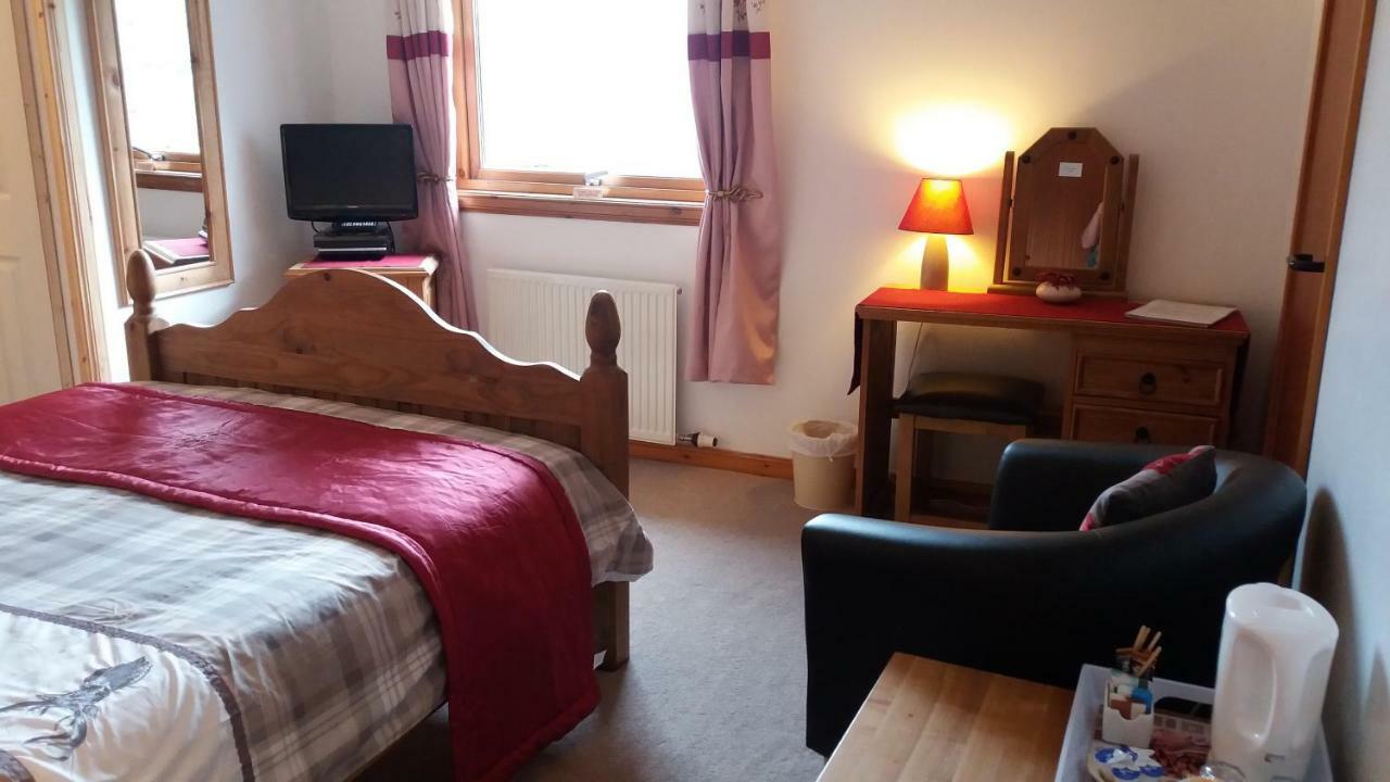 Toads Croak Bed and Breakfast Inverness Buitenkant foto