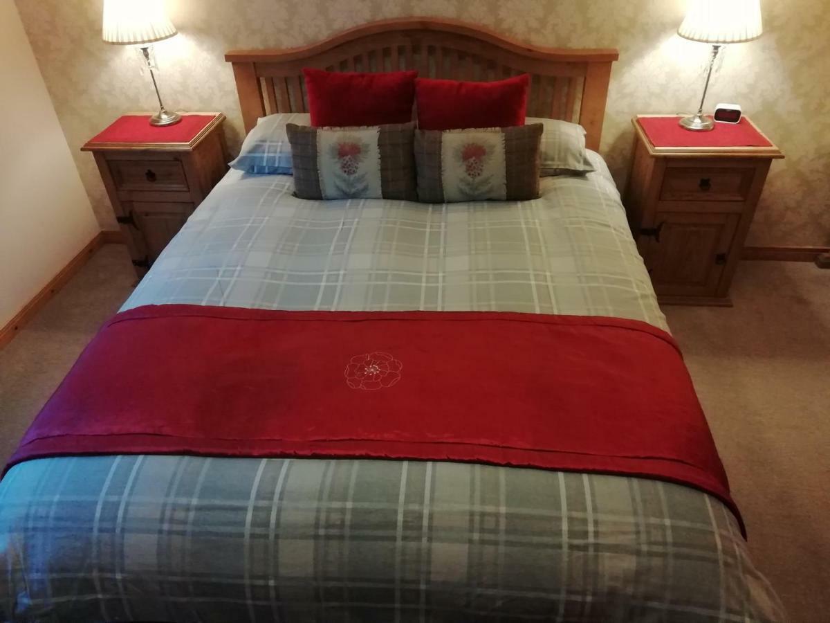 Toads Croak Bed and Breakfast Inverness Buitenkant foto